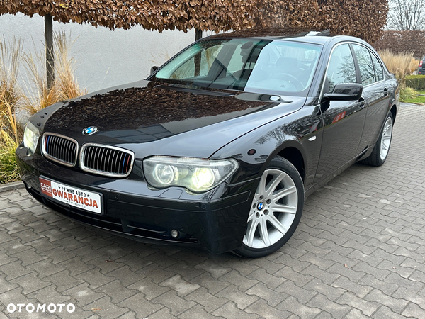 BMW Seria 7 745i