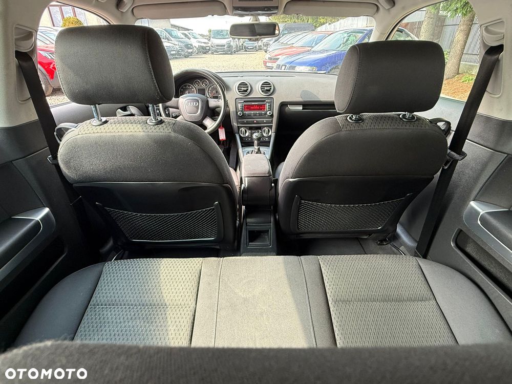 Audi A3 3-drzwiowe 1.4 TFSI S line Sportpaket (plus) - 17