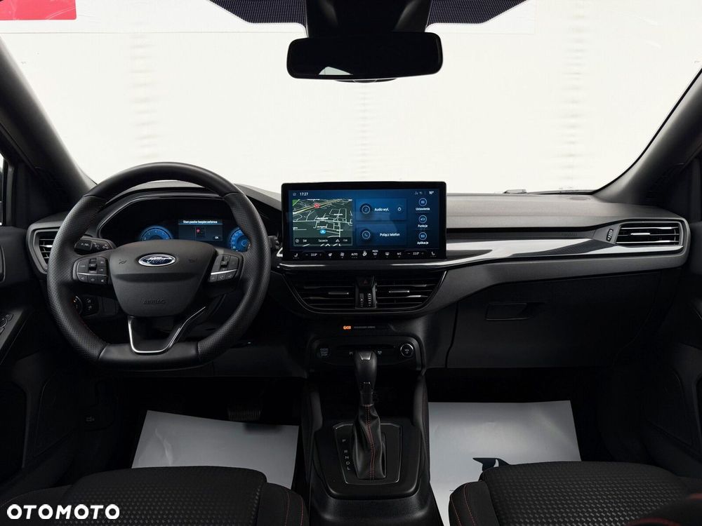 Ford Focus - 25