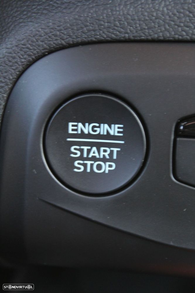Ford Focus 1.0 EcoBoost MHEV ST-Line Aut. - 11