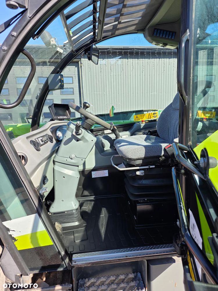 Claas Scorpion 732 VARIPOWER - 12