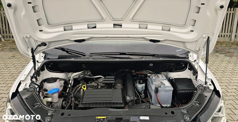 Volkswagen Caddy Bussines - 36