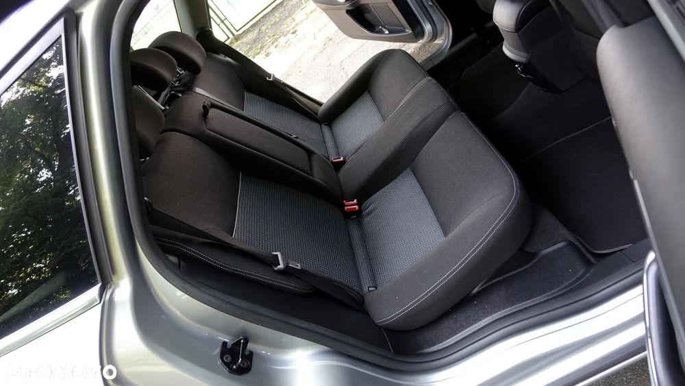 Ford Mondeo 2.0 TDCi Viva Titanium - 11