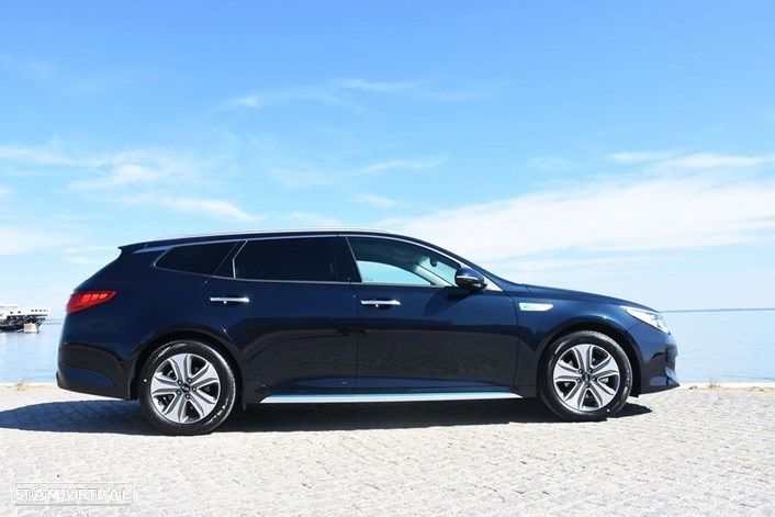 Kia Optima SW 2.0 CVVT PHEV - 31