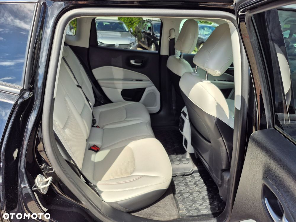Jeep Compass 1.4 TMair Limited 4WD S&S - 14