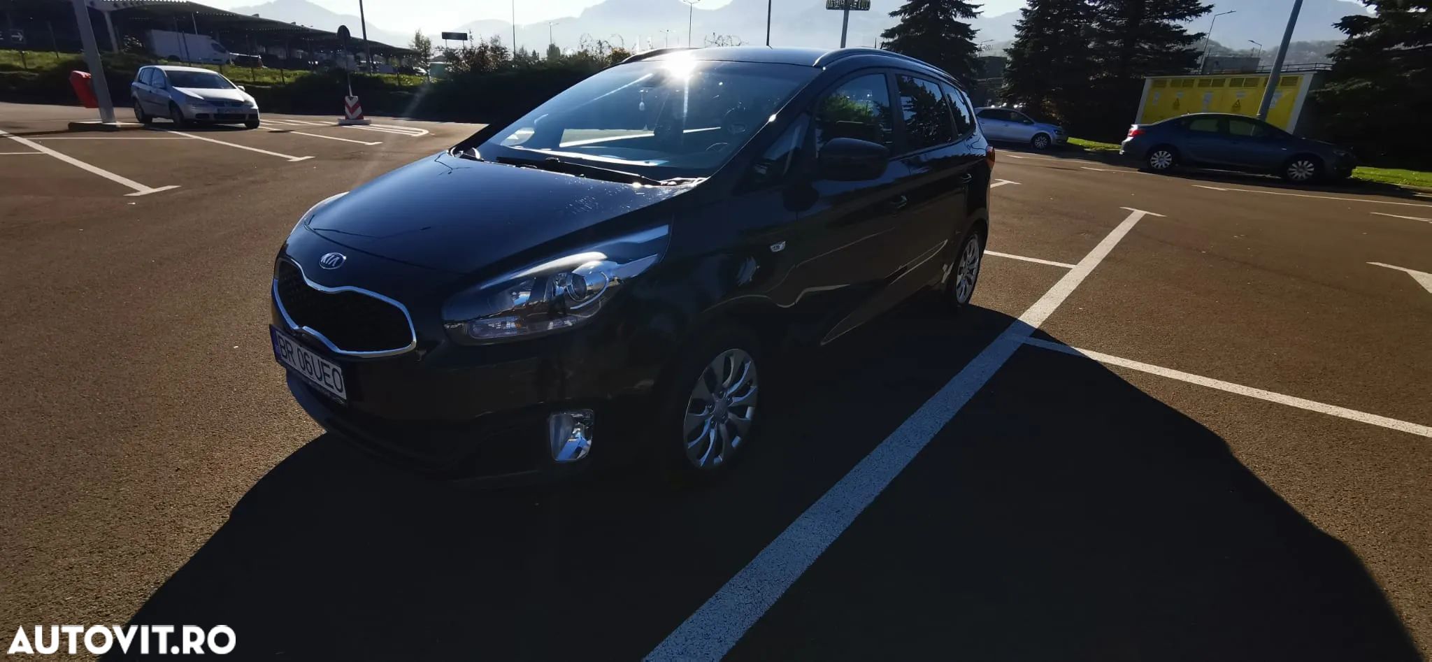 Kia Carens 1.6 GDI Edition 7 - 1