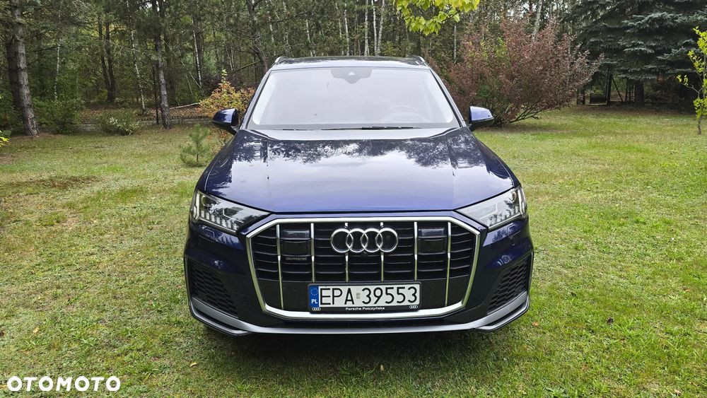 Audi Q7 55 TFSI e Quattro S Line Tiptr - 1