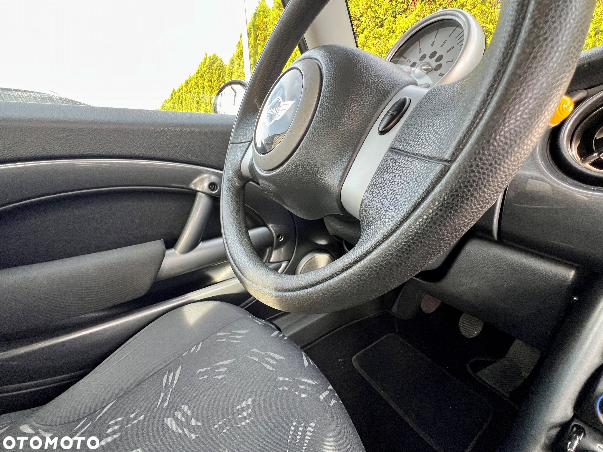 MINI ONE Standard - 19