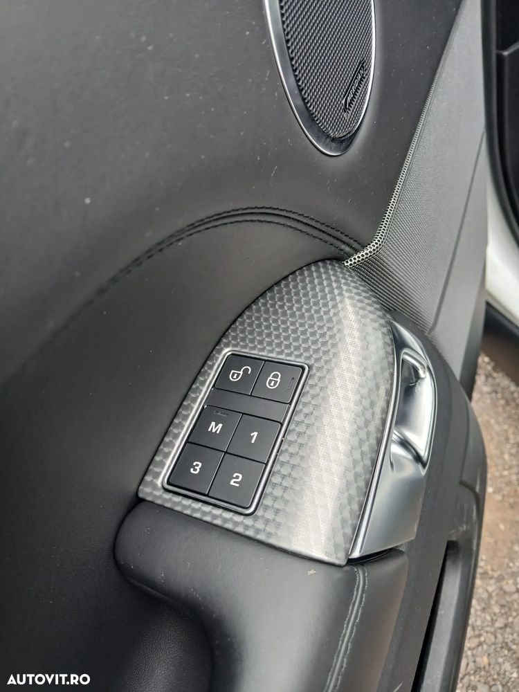 Land Rover Range Rover Sport 3.0 SDV6 HSE Dynamic - 11