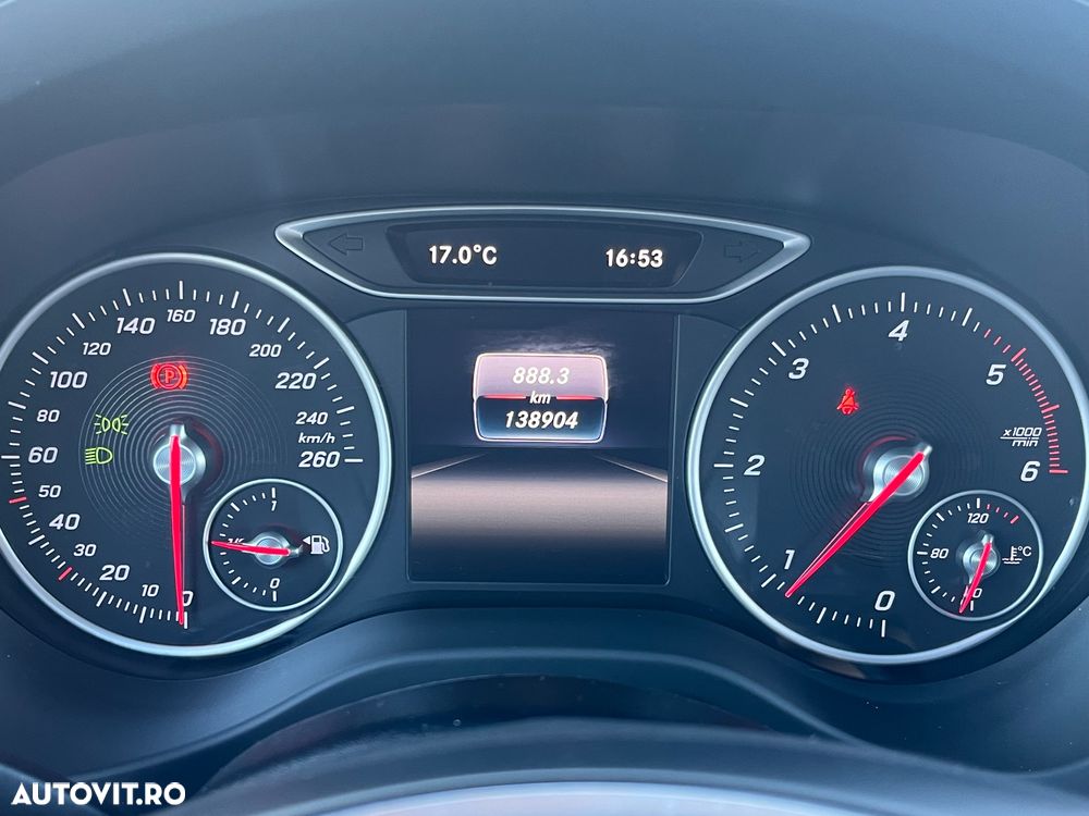 Mercedes-Benz A 180 - 8