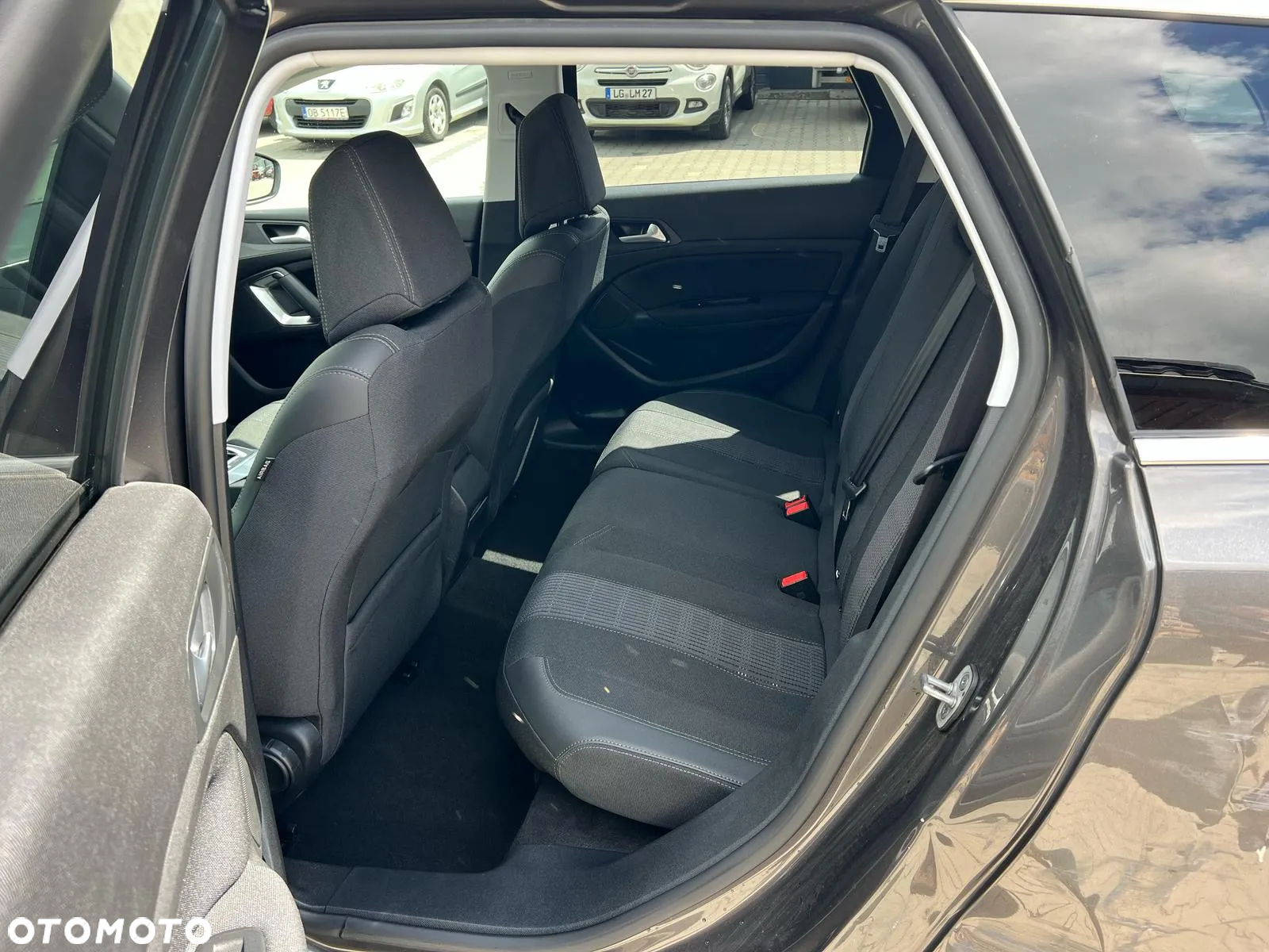 Peugeot 308 1.5 BlueHDi Active S&S EAT6 - 11