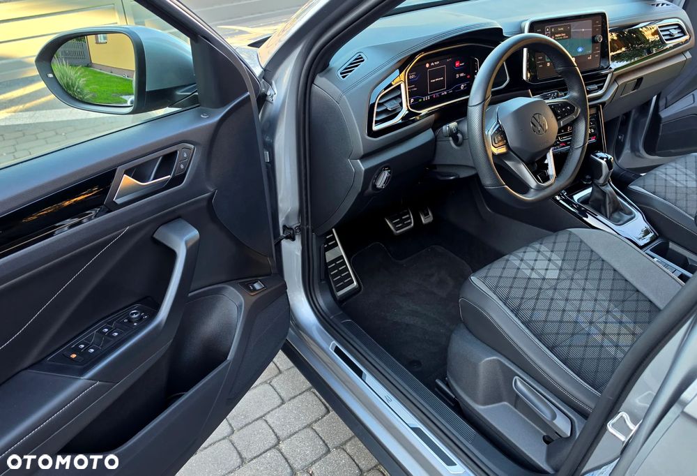 Volkswagen T-Roc 1.5 TSI R-Line DSG - 23