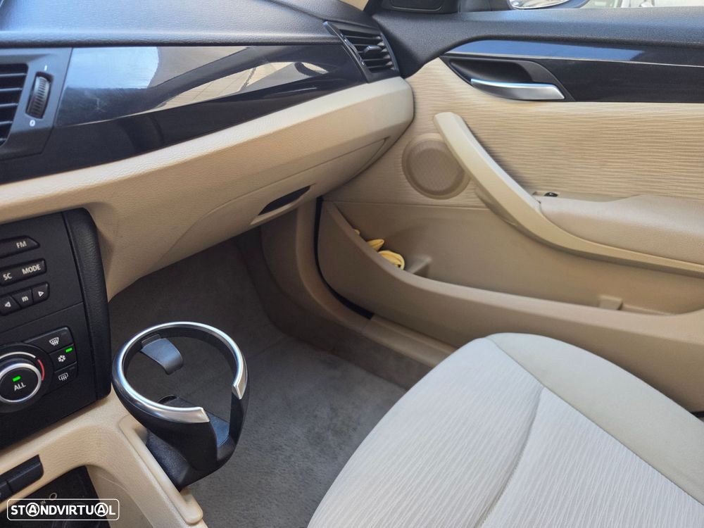 BMW X1 18 d sDrive - 25
