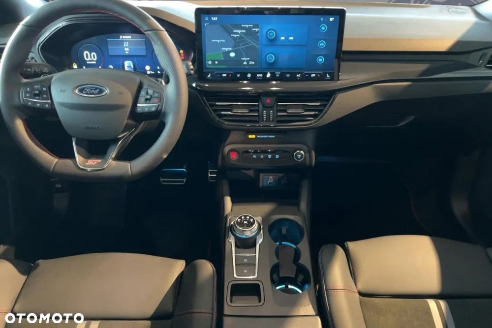 Ford Focus 2.3 EcoBoost ST X - 12