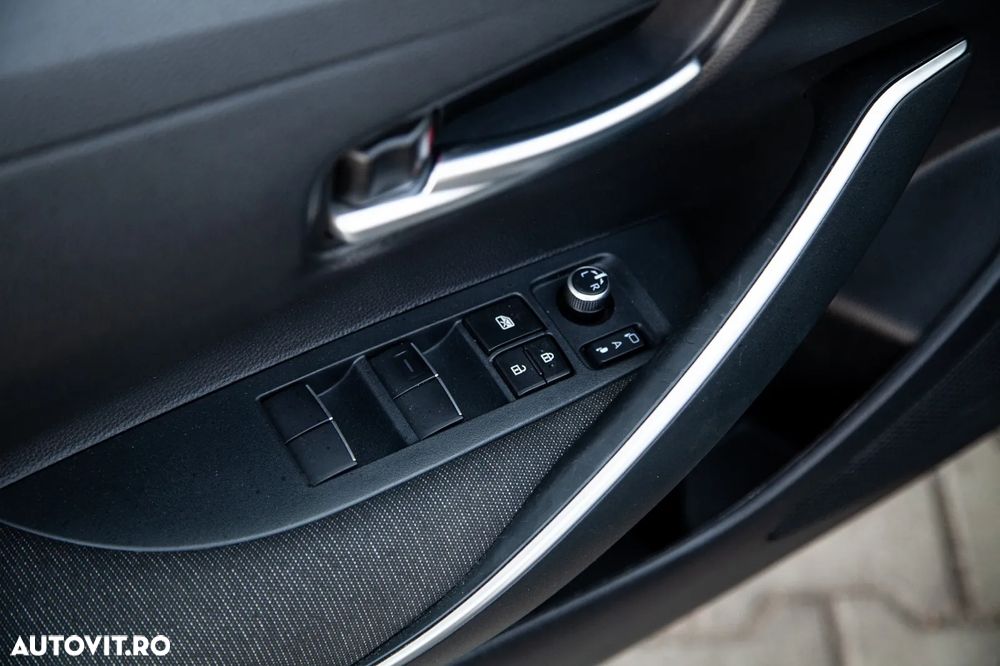 Toyota Corolla 1.8 HSD Exclusive - 4