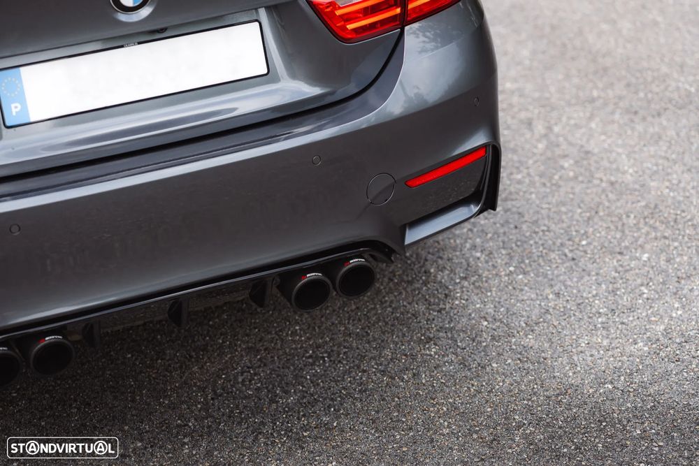 BMW M4 Coupe DKG - 9