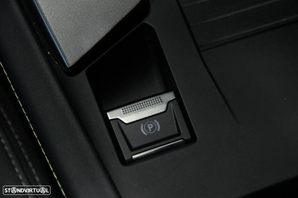 Peugeot 408 1.2 PureTech GT EAT8 - 15