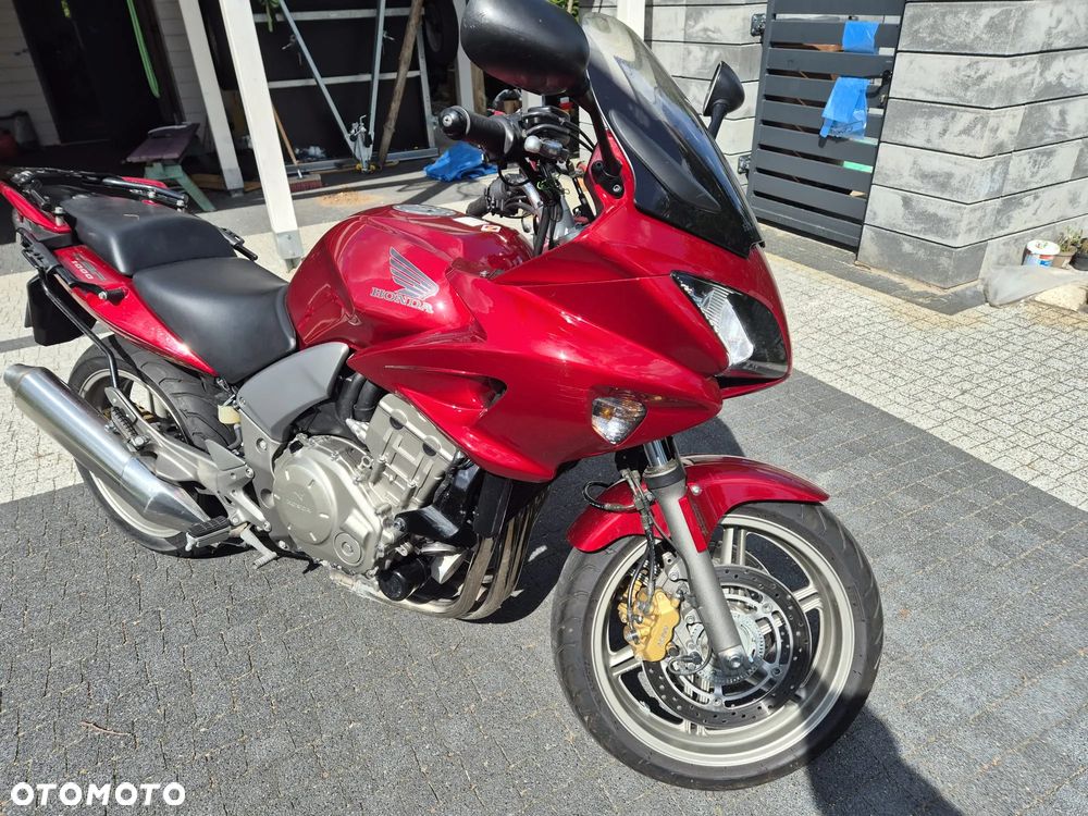 Honda CBF - 1