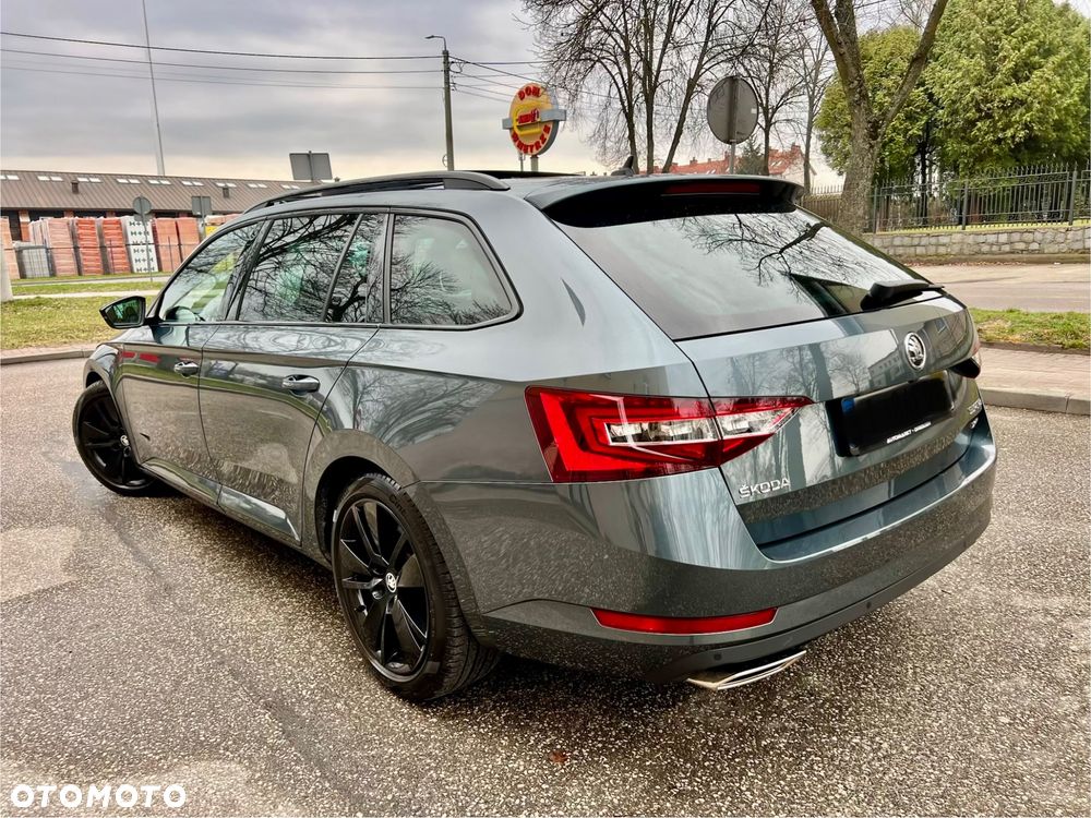 Skoda Superb 2.0 TSI 4x4 DSG Sportline - 3