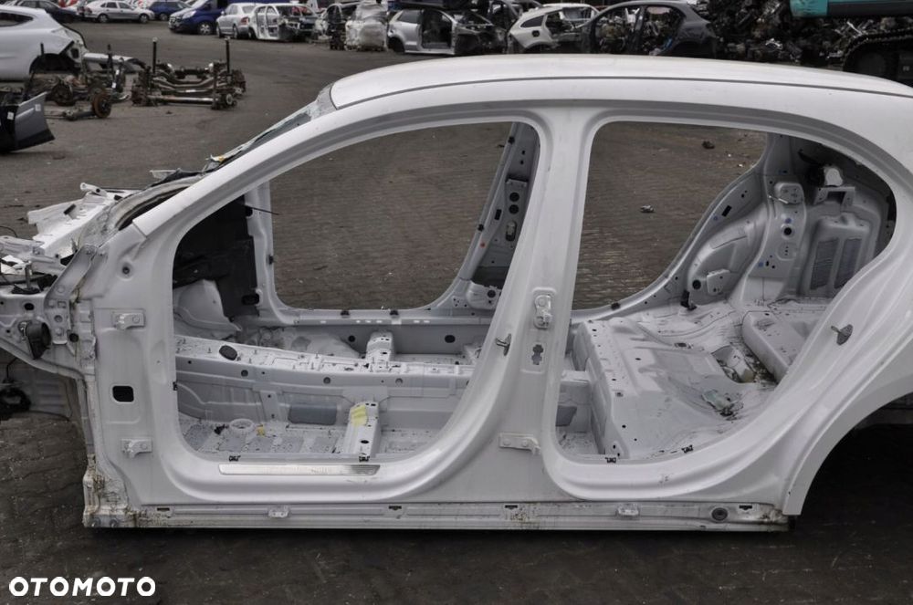 MERCEDES KLASA A W177 SŁUPEK PRÓG LEWY CAŁY DŁUGI - 1