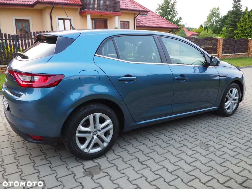 Renault Megane 1.2 Energy TCe Intens - 17