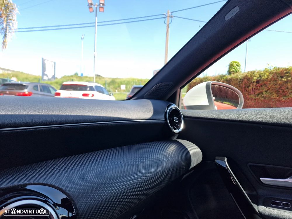 Mercedes-Benz A 160 d Style Plus - 34