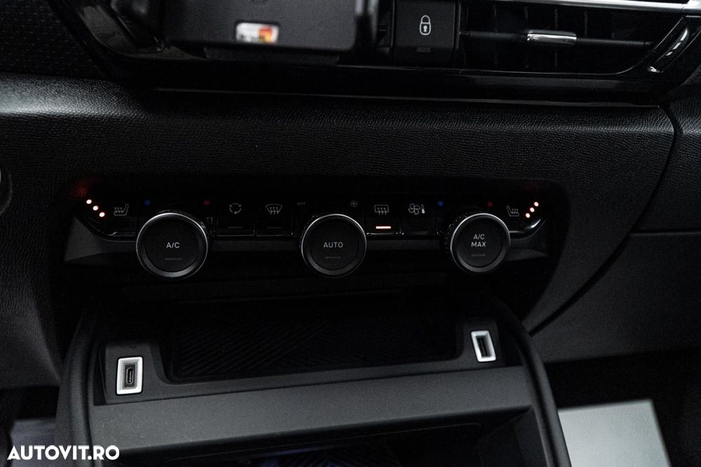 Citroën C4 PureTech 130 Stop&Start EAT8 PLUS - 11