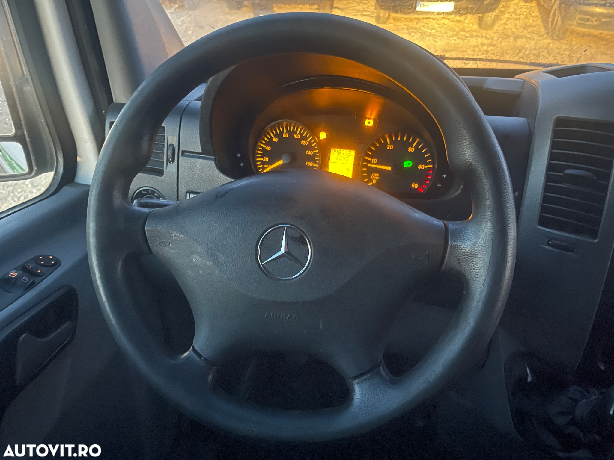 Mercedes-Benz Sprinter - 6