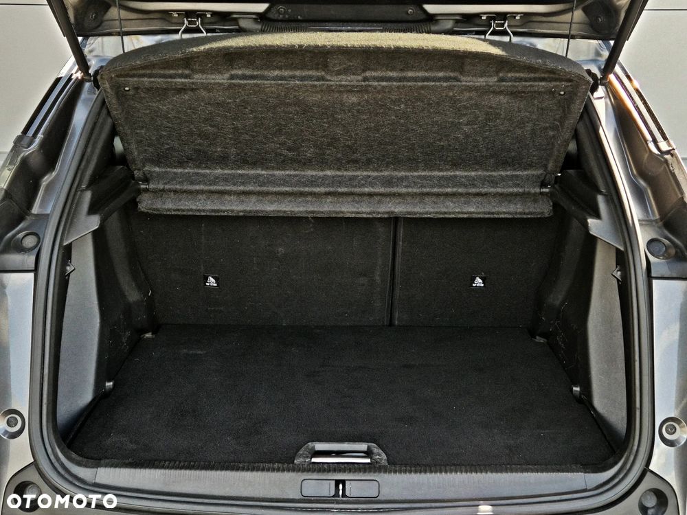 Peugeot 2008 1.5 BlueHDi GT S&S EAT8 - 41