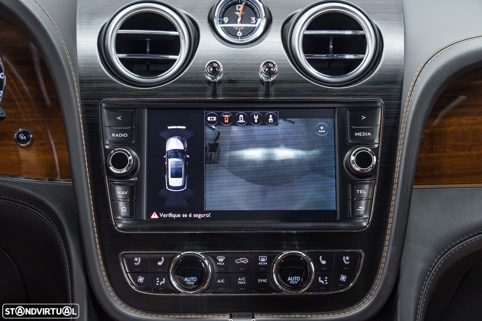 Bentley Bentayga V8 - 48