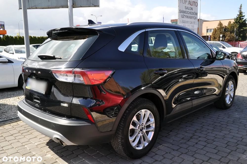 Ford Kuga - 12
