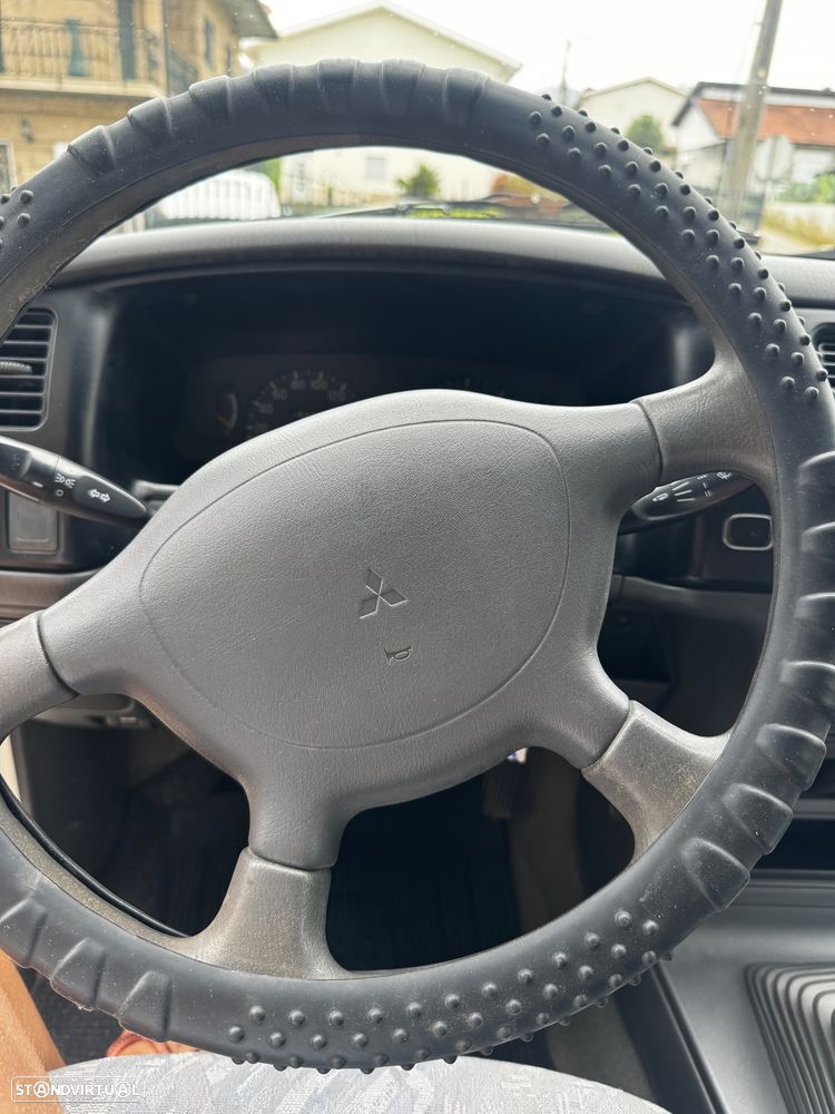 Mitsubishi L200 2.5 TD CD - 12