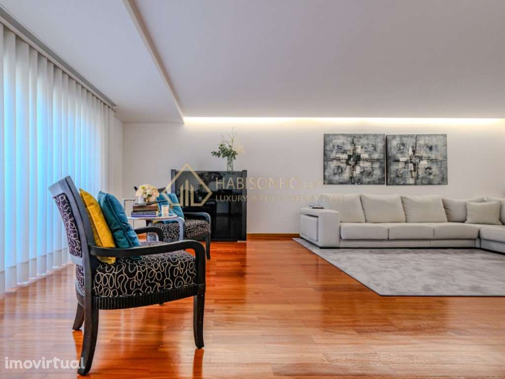 Moradia T3 +1 (3 suites) | Rio Tinto | Gondomar - Grande imagem: 2/35