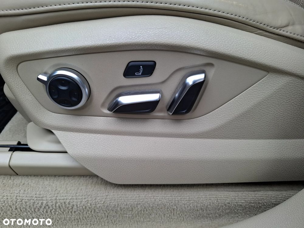 Audi Q7 - 15