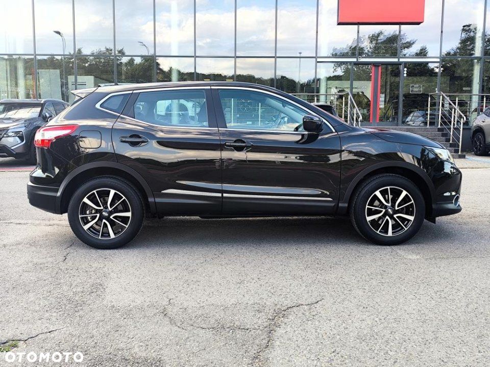 Nissan Qashqai - 4