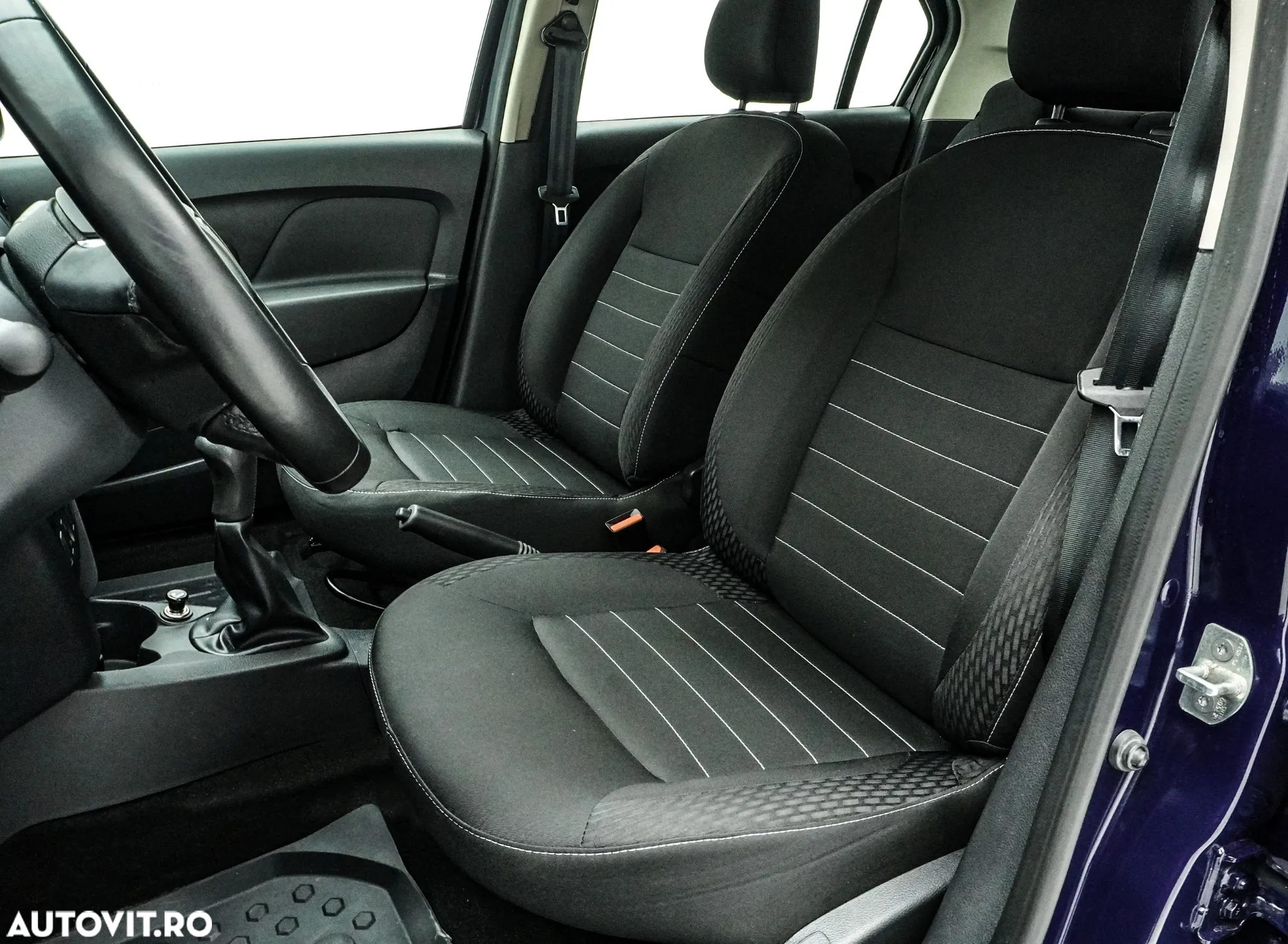 Dacia Logan 1.5 DCI Laureate - 13