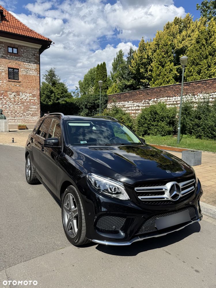 Mercedes-Benz GLE 250 d 4-Matic - 1