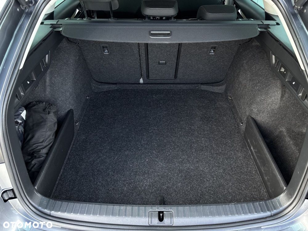 Skoda Octavia 2.0 TDI Style DSG - 10
