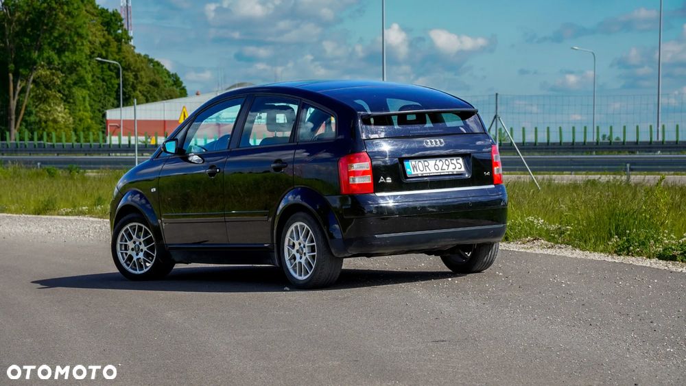 Audi A2 - 8