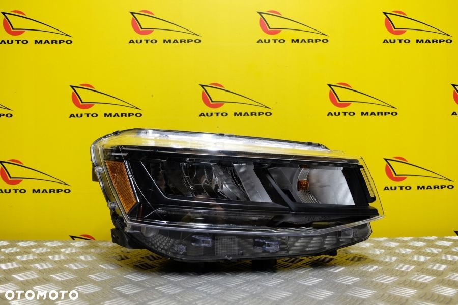 VW TAOS 2022- REFLEKTOR LAMPA FULL LED R USA - 2