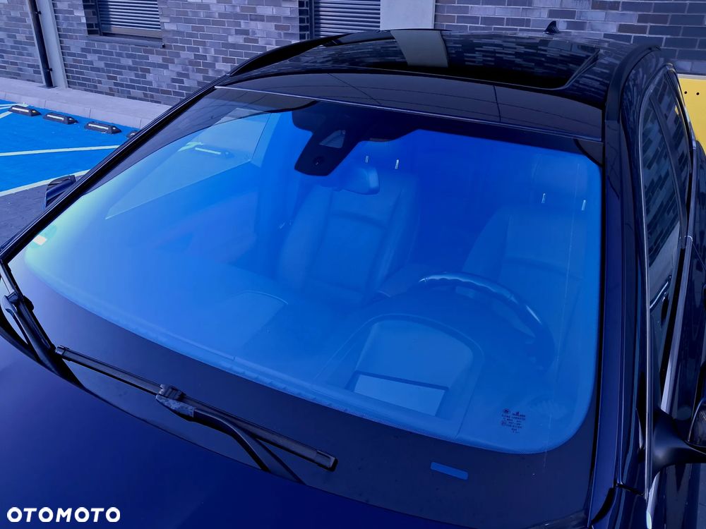 BMW Seria 5 525d Sport-Aut Luxury Line - 22
