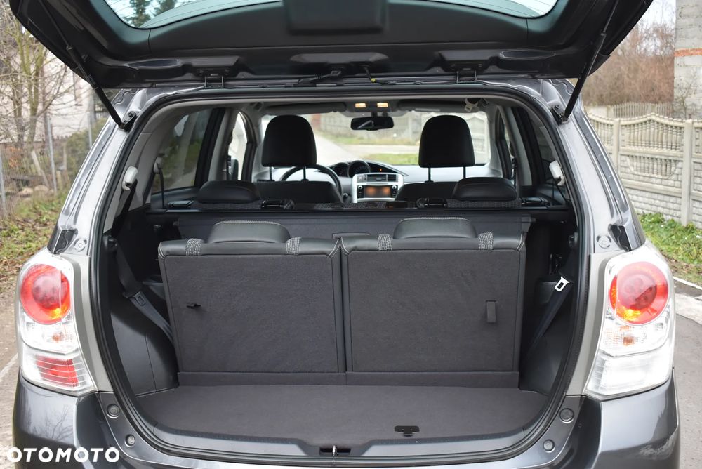 Toyota Verso 1.8 7-Sitzer Executive - 24