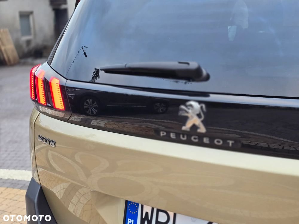 Peugeot 5008 - 12