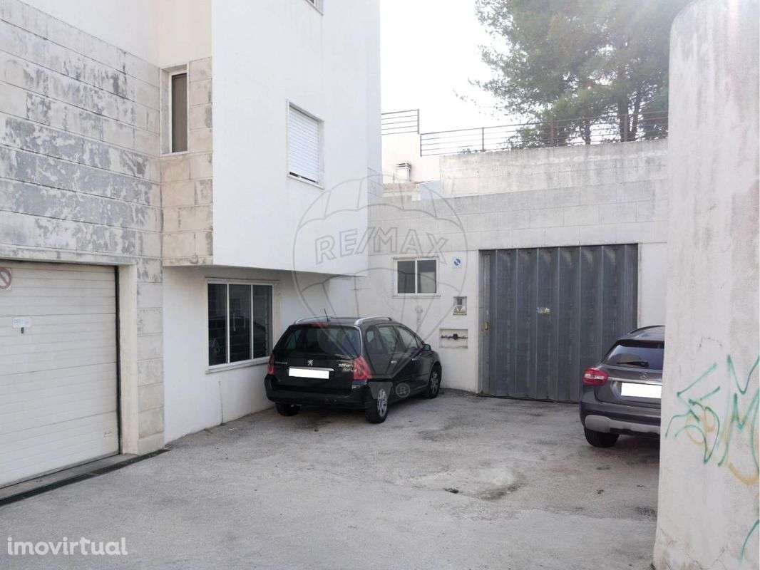 Garagem  para venda - Grande imagem: 2/6