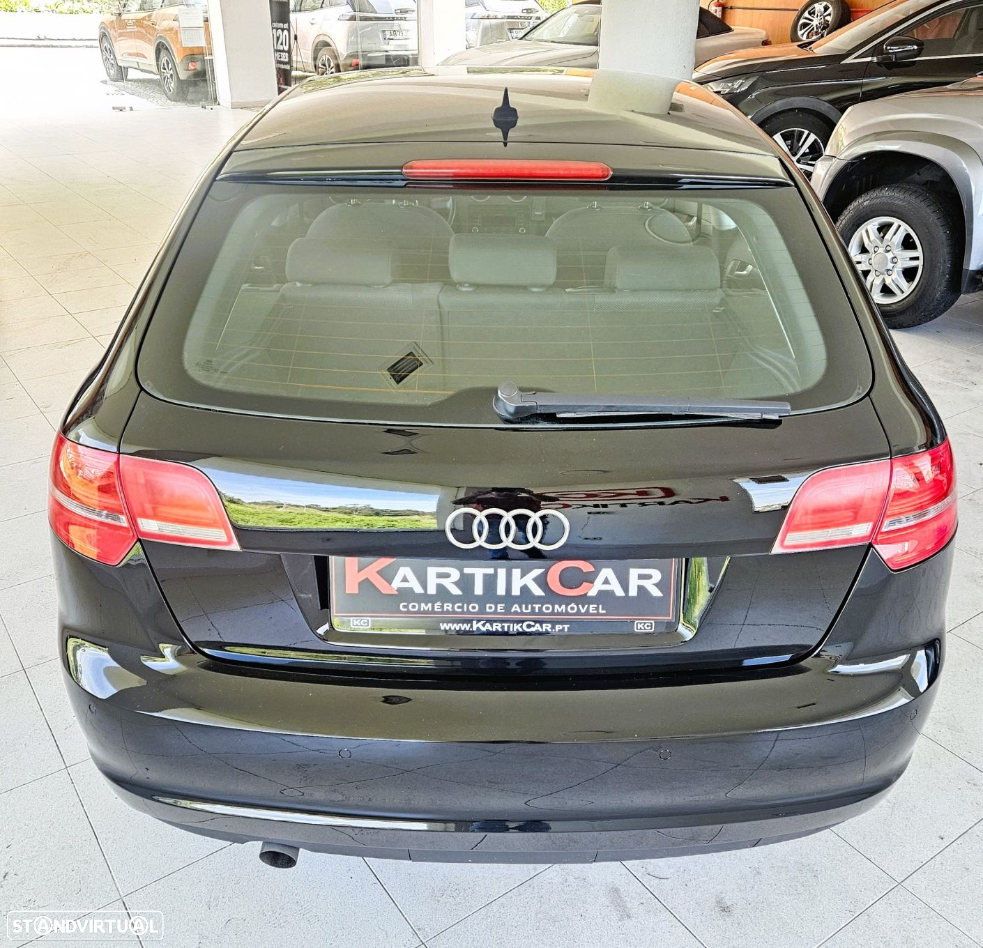 Audi A3 Sportback 1.6 TDI Ambiente - 6
