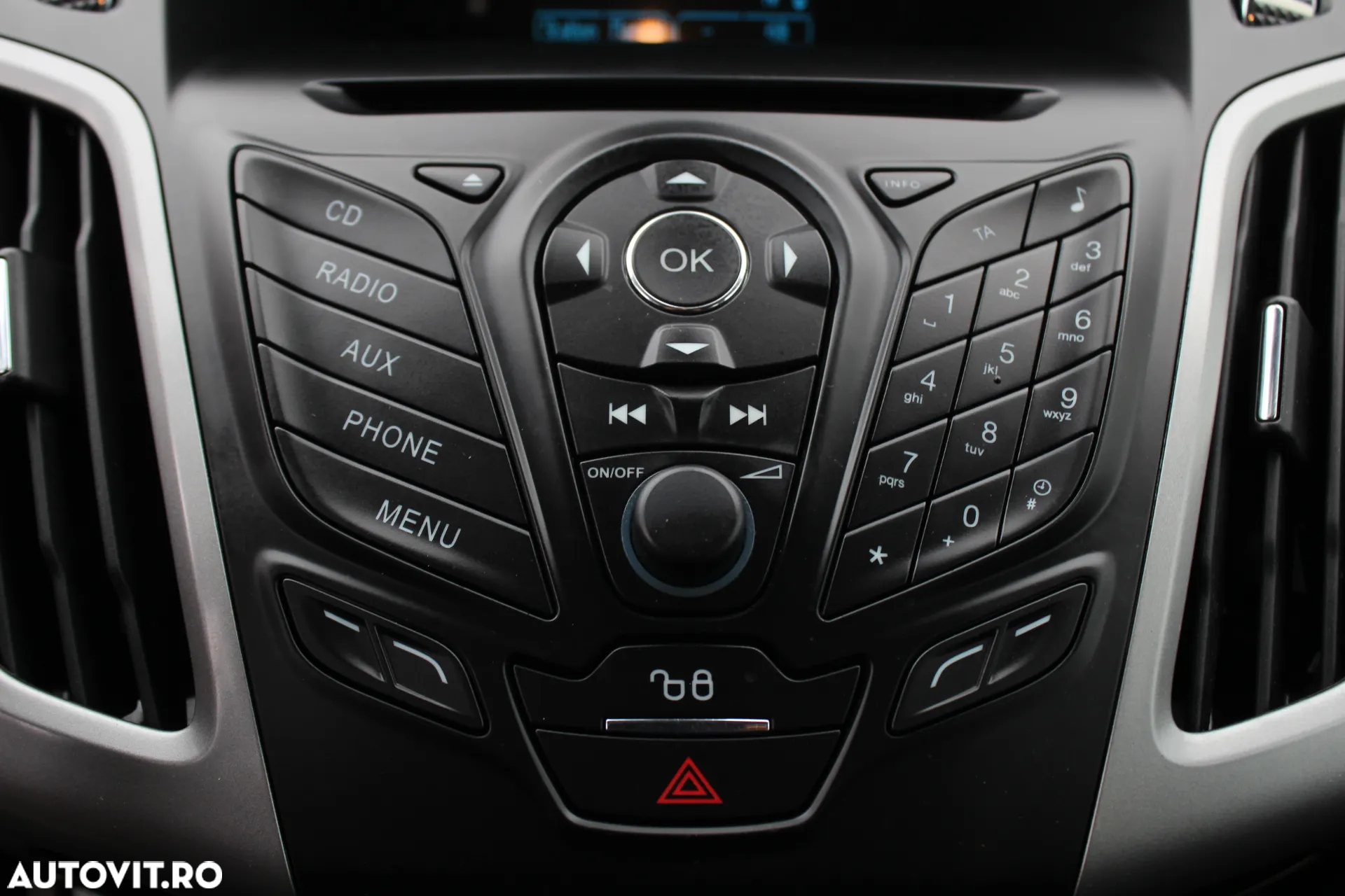 Ford Focus 1.0 EcoBoost Start Stop Trend - 11