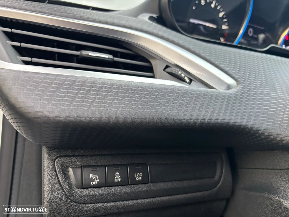 Peugeot 2008 PureTech 110 Stop&Start Allure - 30
