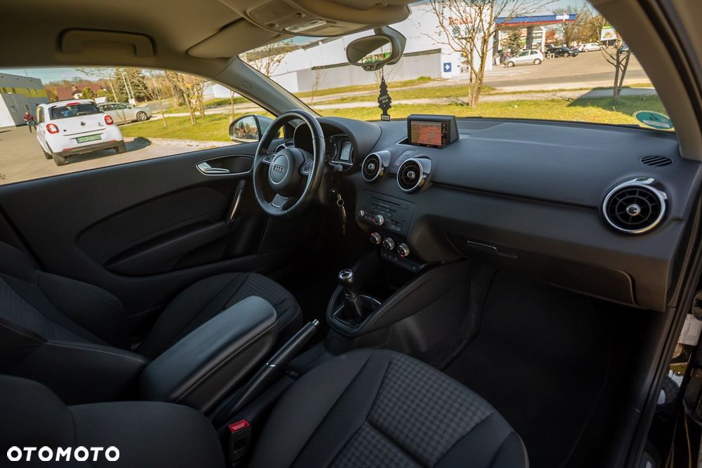 Audi A1 3-drzwiowe 1.6 TDI Attraction - 24