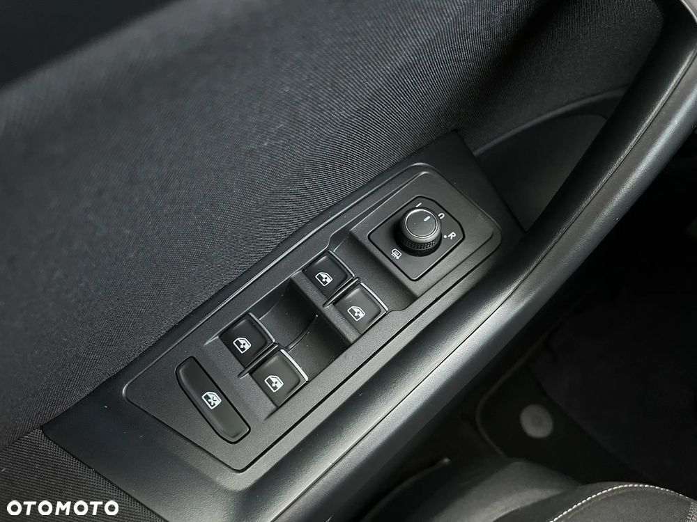 Volkswagen T-Roc 1.5 TSI ACT OPF Style - 23