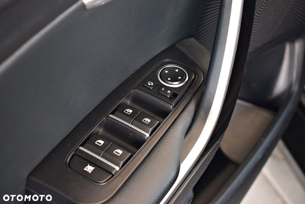 Kia Ceed - 16